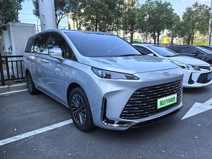 广州长租别克GL8出租新能源陆尚7座商务车自驾年租